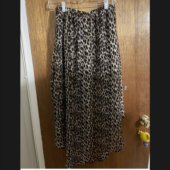 Forever 21 Leopard Waterfall Skirt - Picture 2 of 3